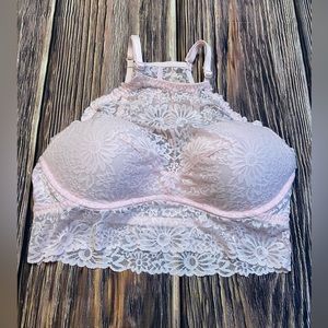 Victorias Secret PINK Bralette in Pink color. Gently used item. Medium.
